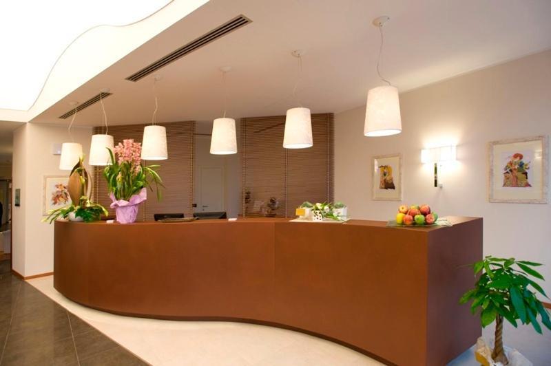 Hotel Napoleon Cherasco Kültér fotó