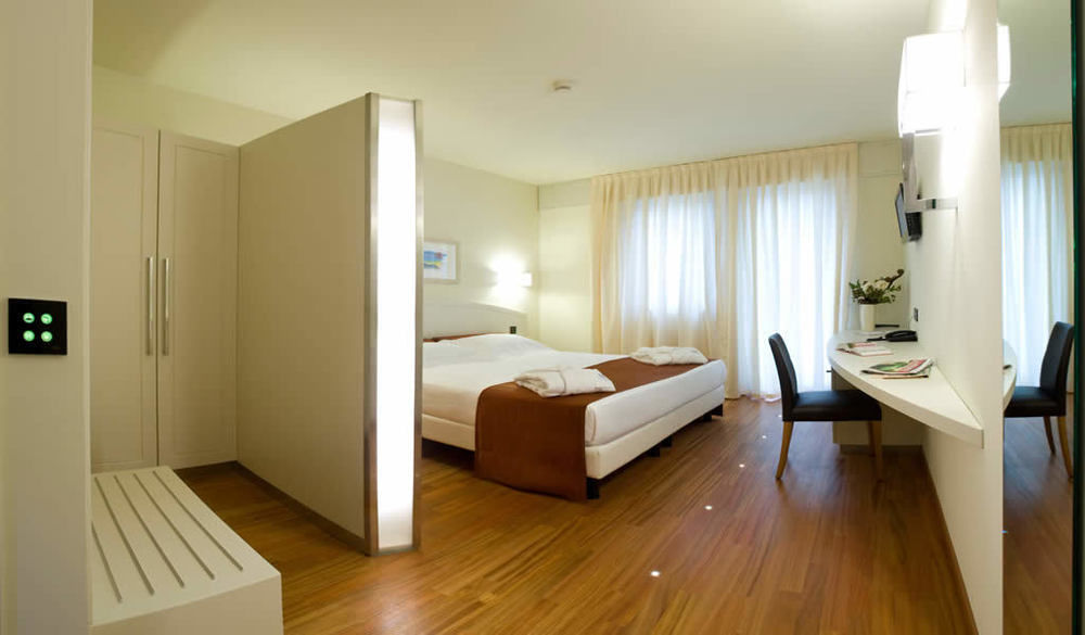 Hotel Napoleon Cherasco Kültér fotó