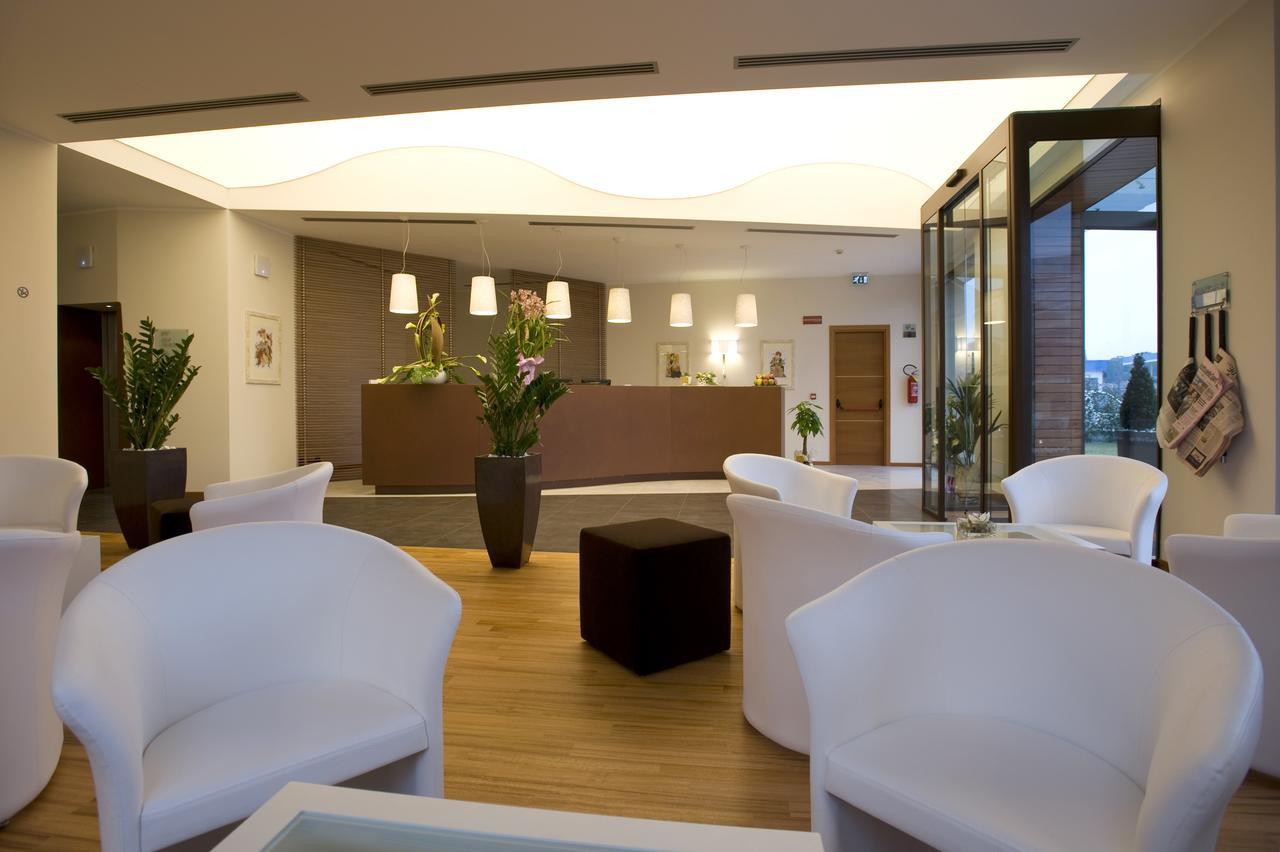 Hotel Napoleon Cherasco Kültér fotó